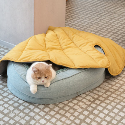 Calming Dog Blanket - Leaf Shape