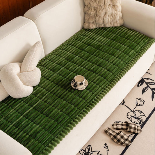 Plush Quilted Non-Slip Pet Sofa Protector Cover